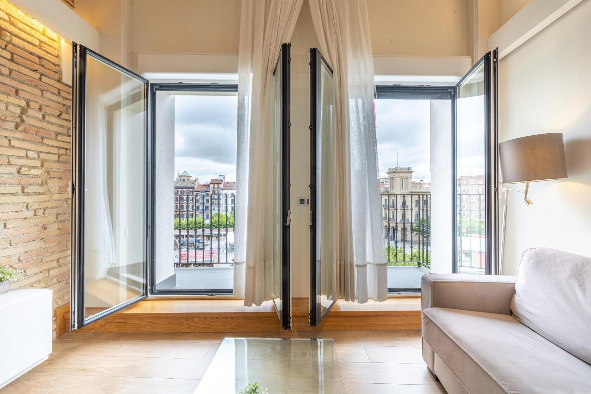 Tuapartamento - Boutique Plaza Del Castillo 29 Lägenhet Pamplona Exteriör bild